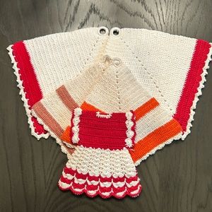 5 Vintage Hand Crocheted Pot Holders